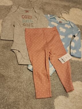 NWT Carter's 3pc Outfit